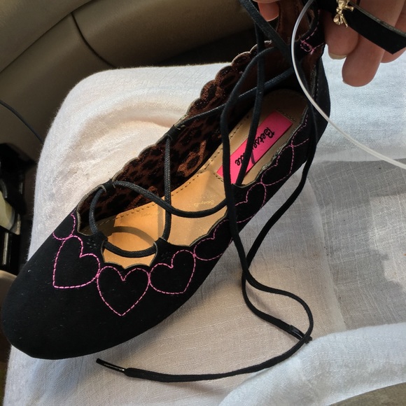 🆕Sz2&4 Betsey Johnson Lace-Up Flats Gillies - Picture 7 of 8